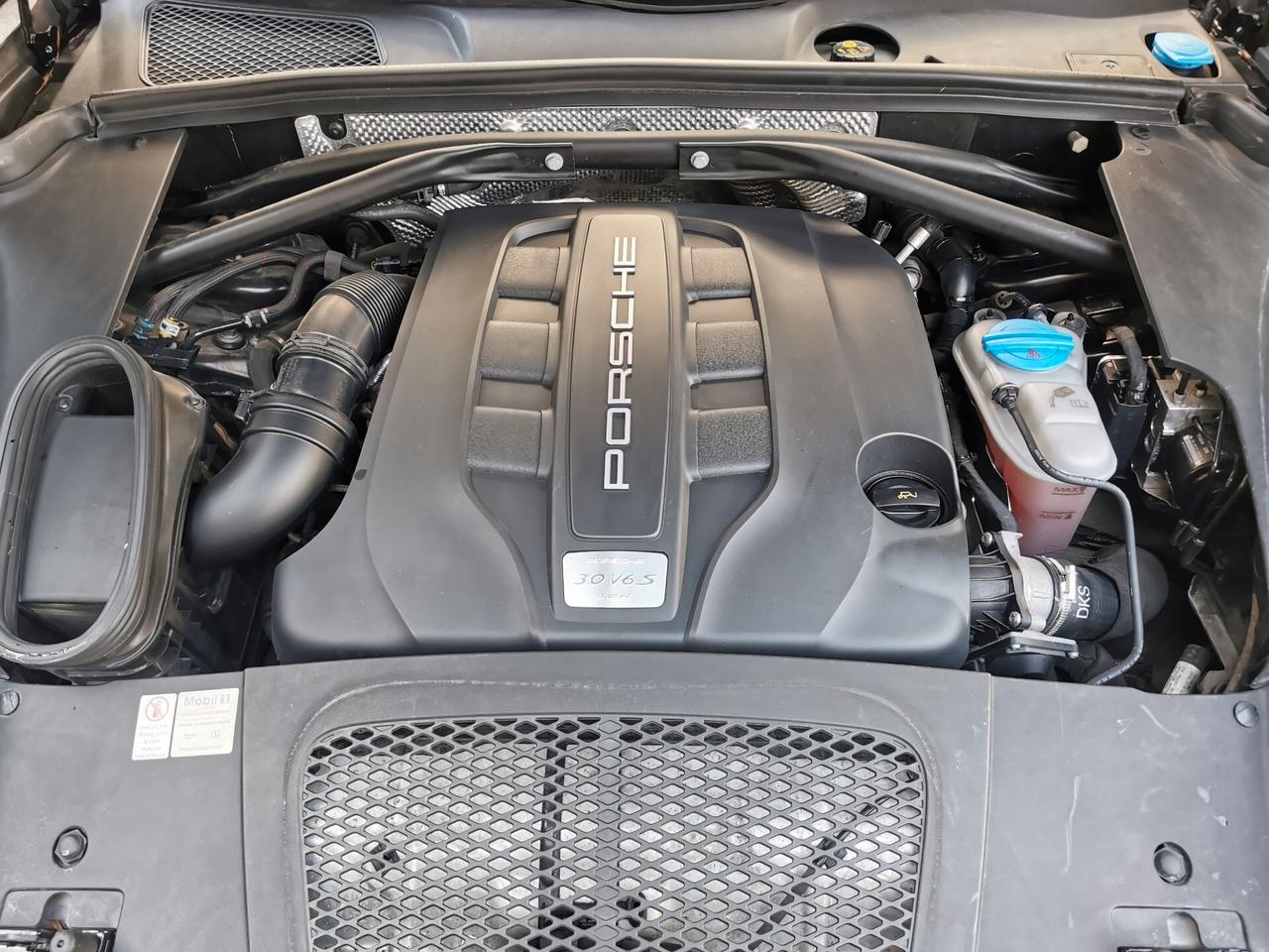 Porsche Macan S 3.0 S Diesel 250cv