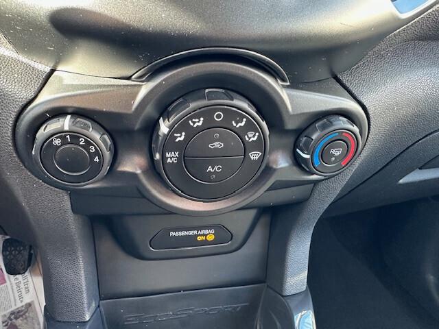 Ford EcoSport 1.5 TDCi 95 CV Titanium