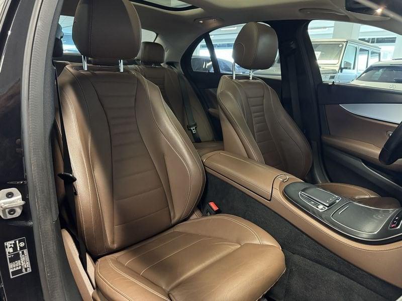 Mercedes-Benz Classe E E 220 d Mild hybrid 4Matic Auto Premium