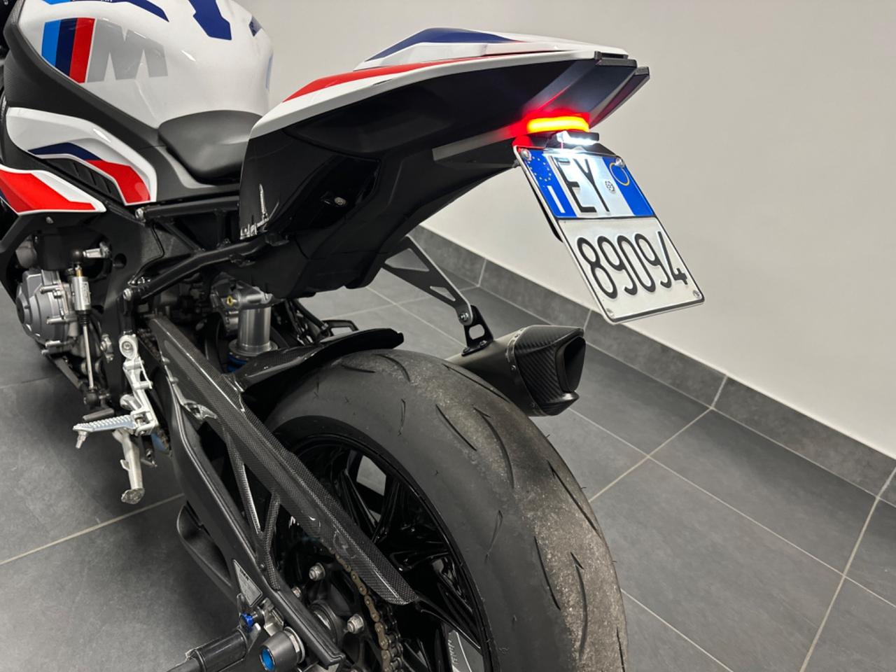 BMW M1000RR 212CV FULL CARBONIO M VERA!! PARI AL NUOVO