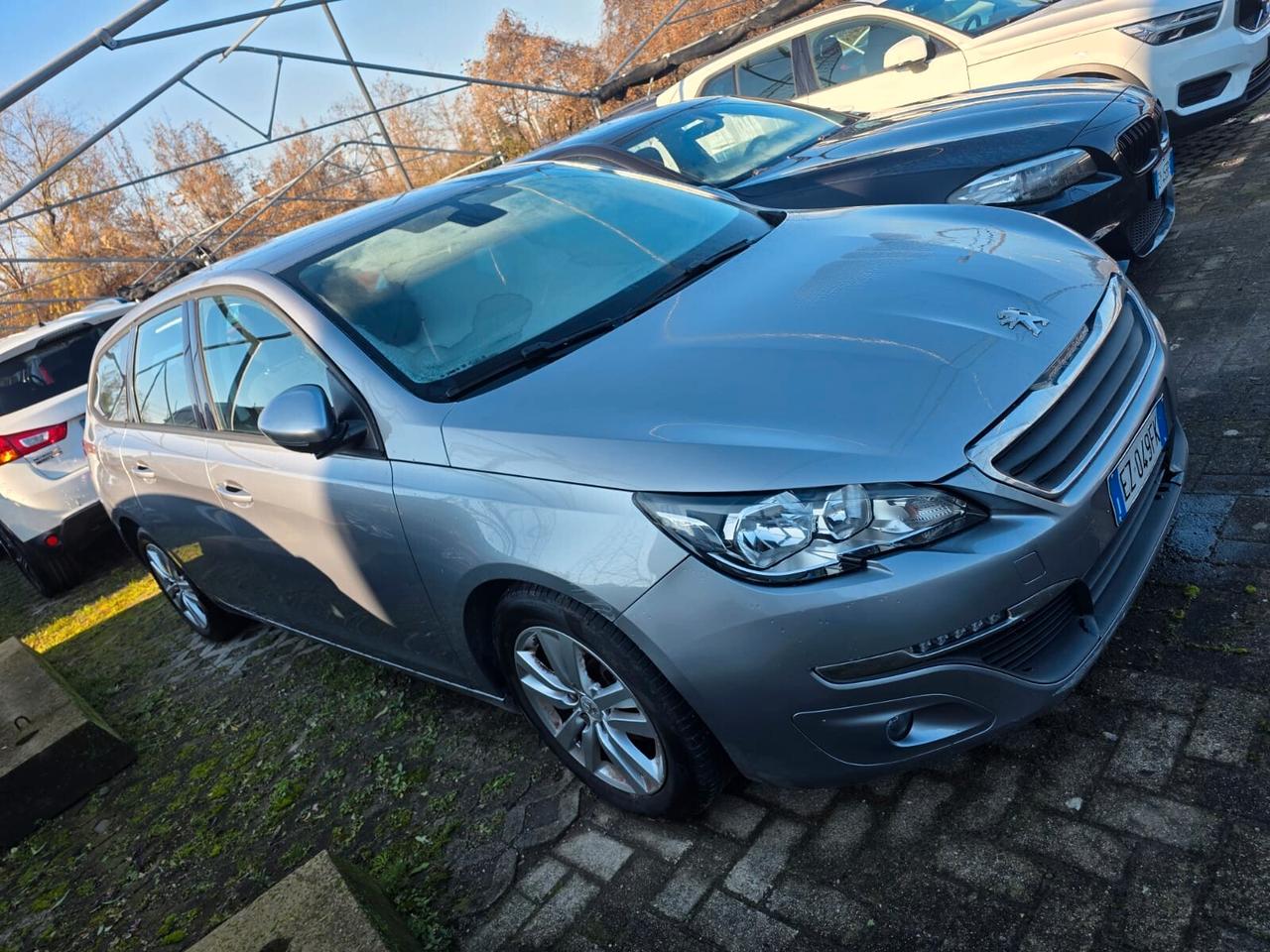 Peugeot 308 BlueHDi 1.6 92cv garantita 12 mesi