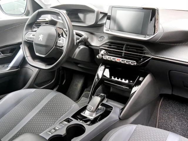 Peugeot 2008 1.5 BlueHDi 130 S&S EAT8 Allure