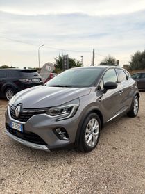 Renault Captur Plug-in Hybrid E-Tech Strafull !!!