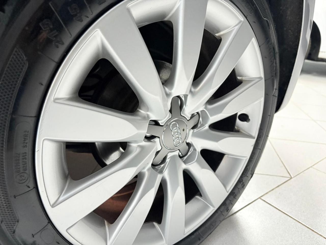 Audi A1 SPB 1.6 TDI 116 CV Admired