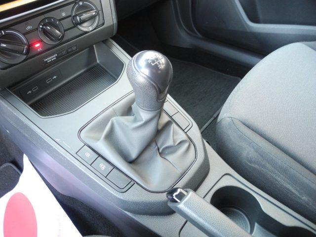 SEAT Ibiza 1.0 MPI S&S 5p. Style -Ok NEOPATEN.- IVA Detraib.