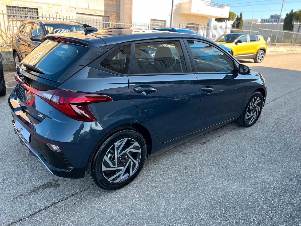 Hyundai i20 1.0 T-GDI 48V iMT ConnectLine NEOPATENTATI