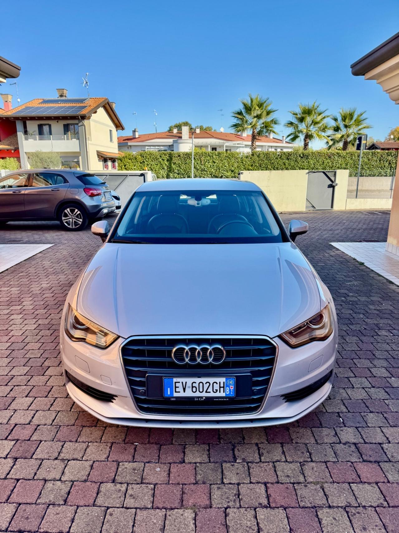 Audi A3 SPB 35 TDI S tronic Business