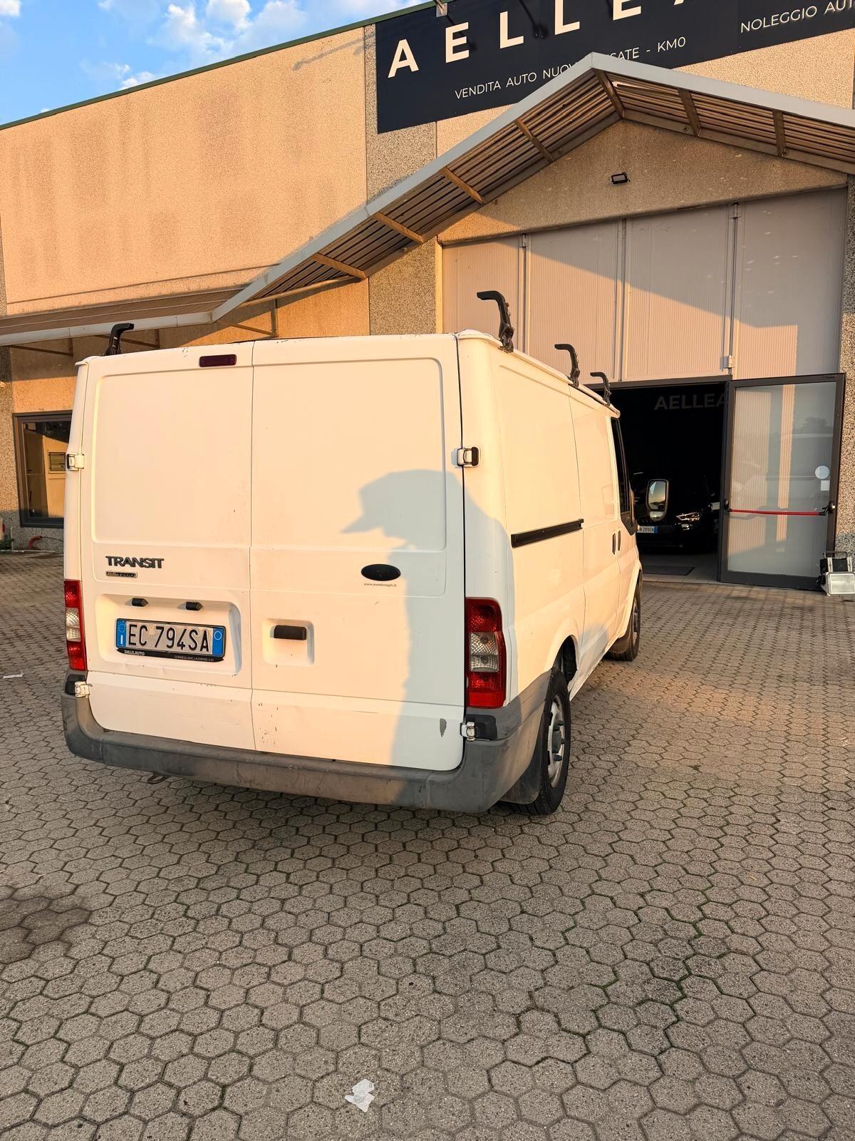 Ford TRANSIT FURGONATO