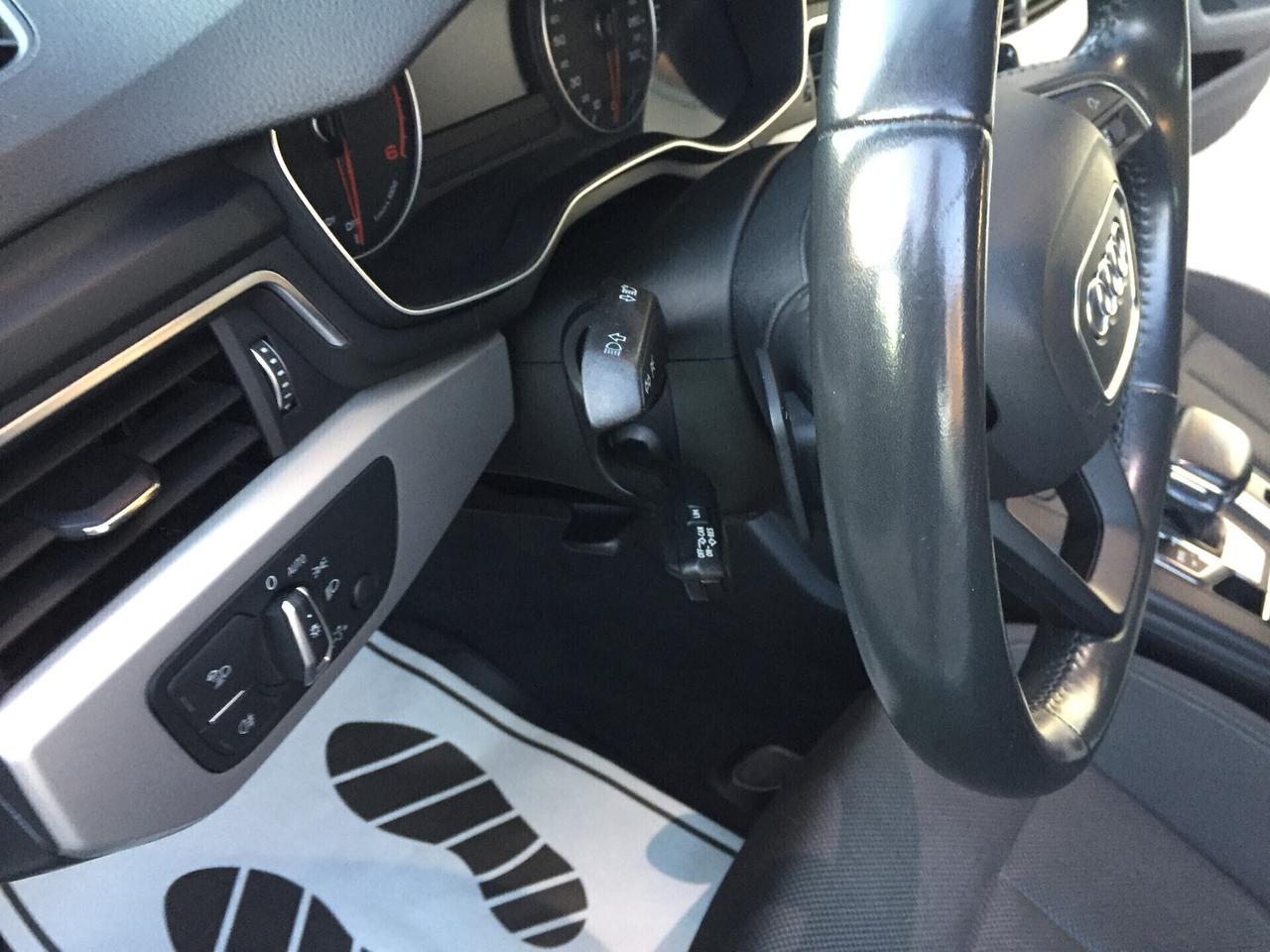 Audi A4 35 avant 2.0 TDI 150 CV S tronic Business X NEOPATENTATI