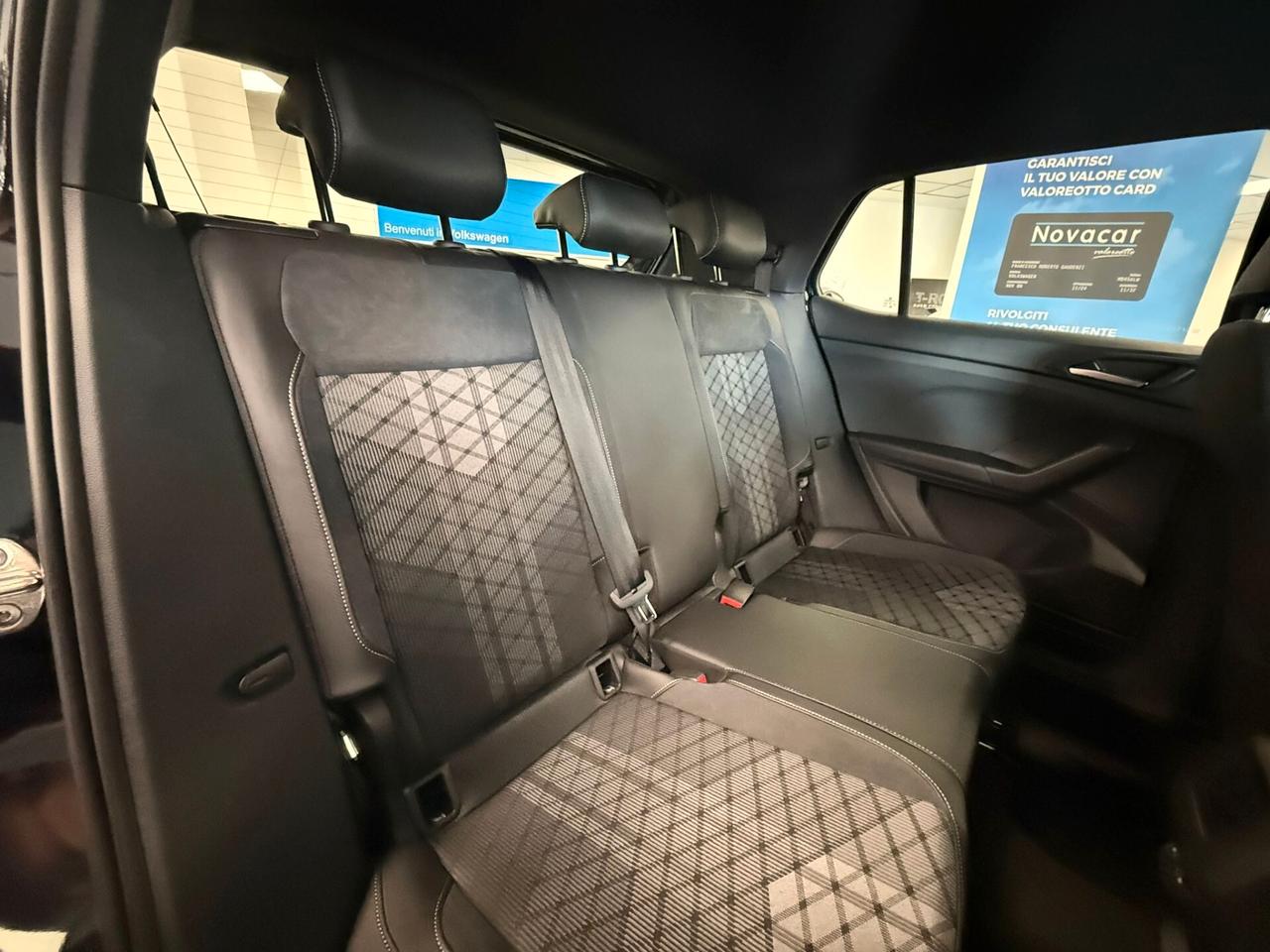 VOLKSWAGEN T-CROSS 1,0 TSI 115 CV R-LINE MY26 MAN 5P