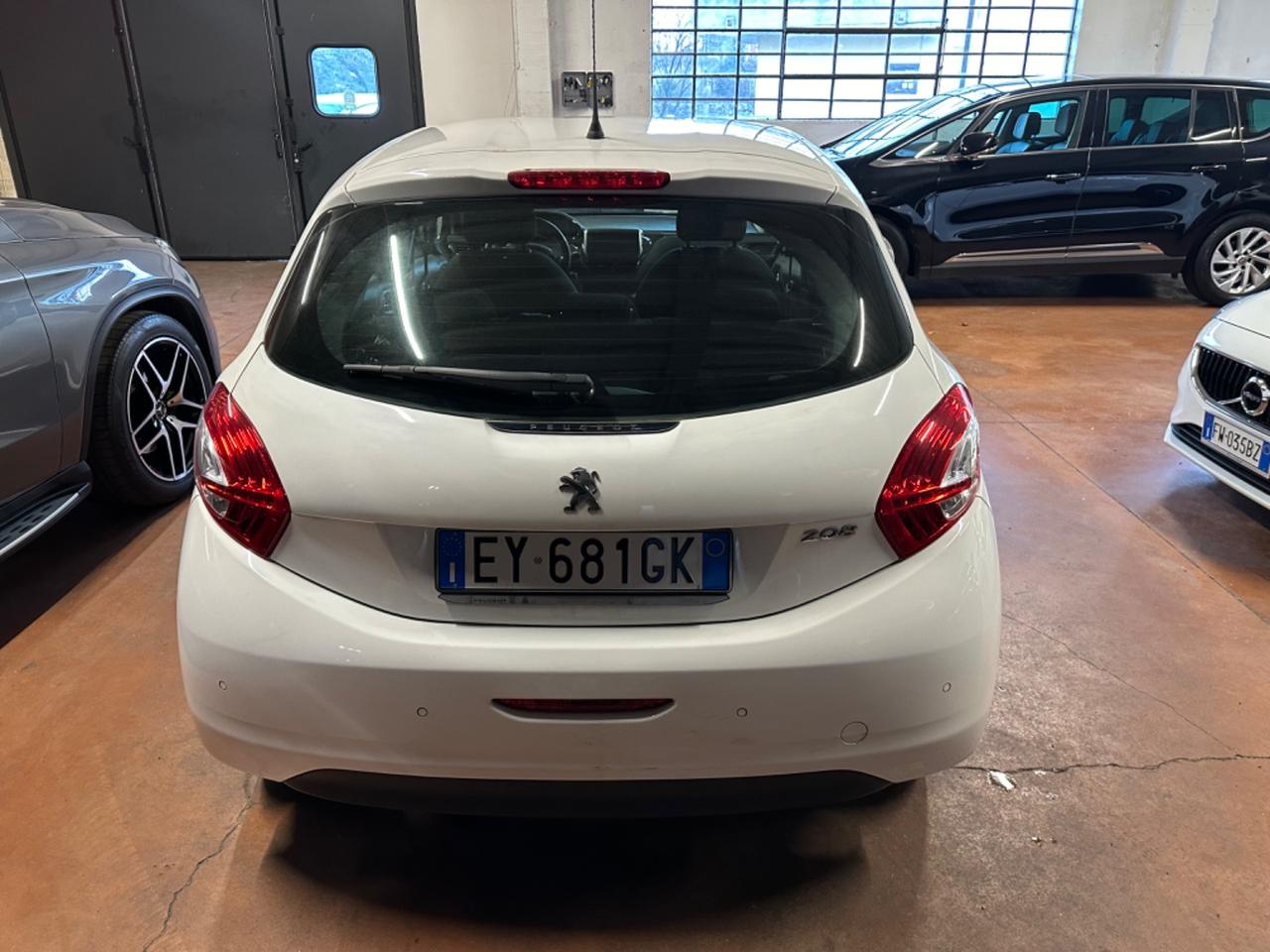 Peugeot 208 1.4 HDi 68 CV 5 porte Active
