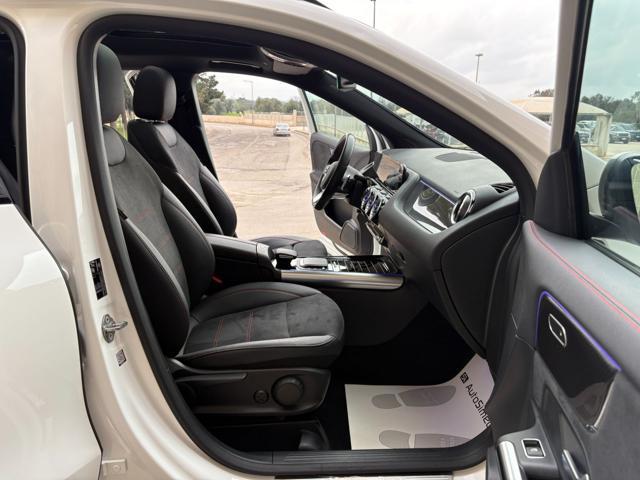 MERCEDES-BENZ GLA 200 d Automatic Premium Amg TETTO-PACK NIGHT