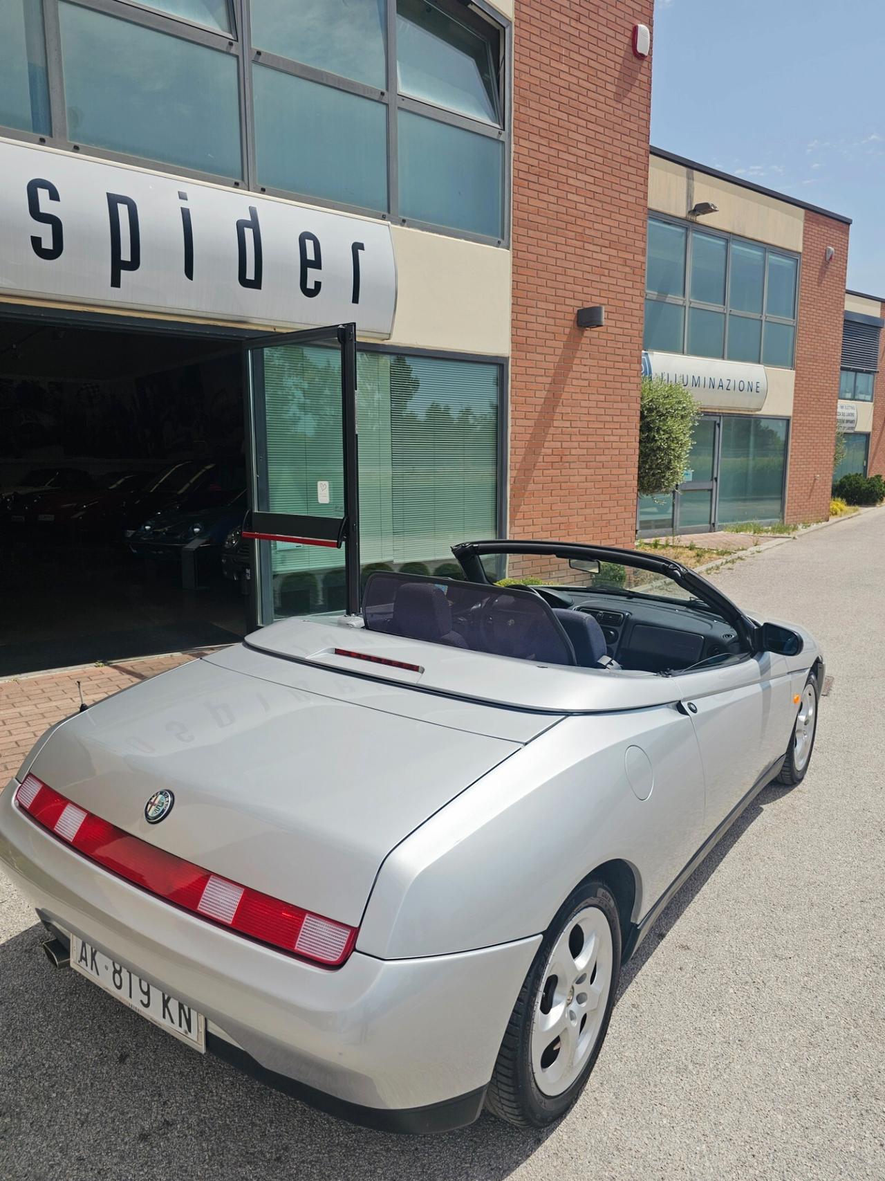 Alfa Romeo GTV Spider 2.0i 16V Twin Spark A/C Asi Crs