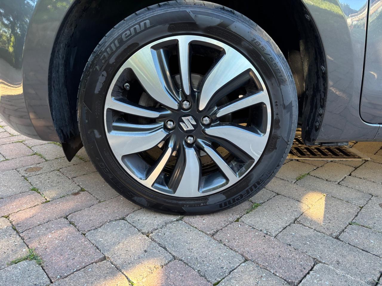 Suzuki Swift 1.2 Hybrid GPL 4WD AllGrip Top - 02/2020