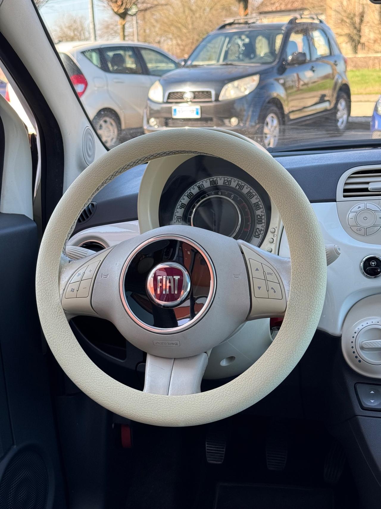 Fiat 500 1.2 benzina Lounge sì neopatentati