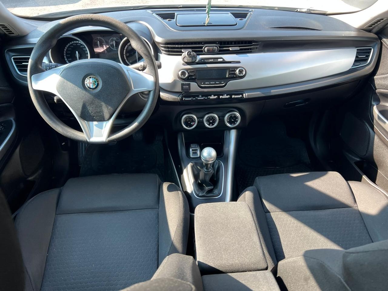 Alfa Romeo Giulietta 1.6 JTDm-2 105 CV Distinctive