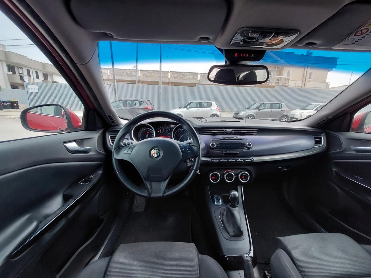 Alfa Romeo Giulietta Benzina