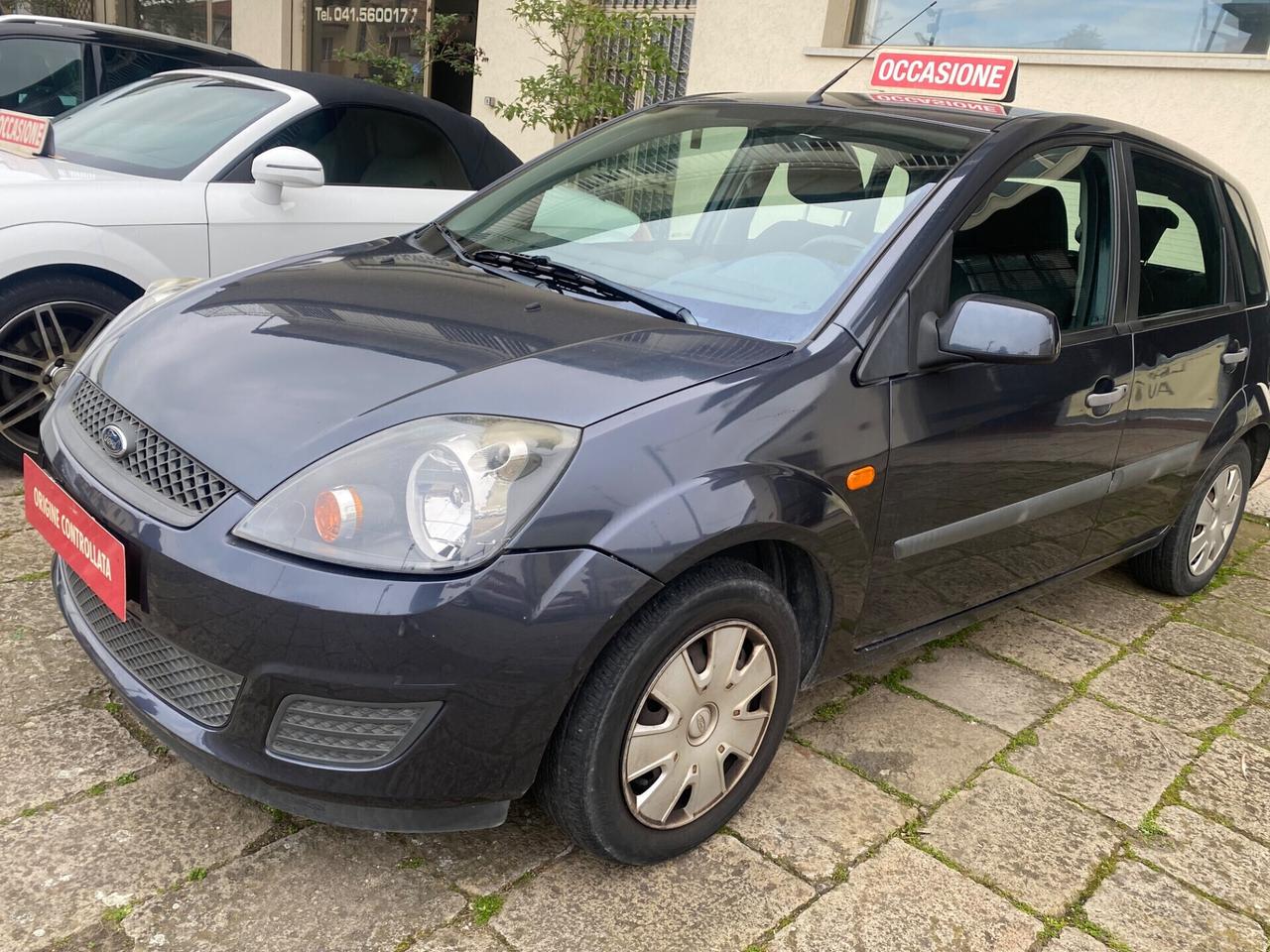 Ford Fiesta 1.2 16V 5p. Neopatentati