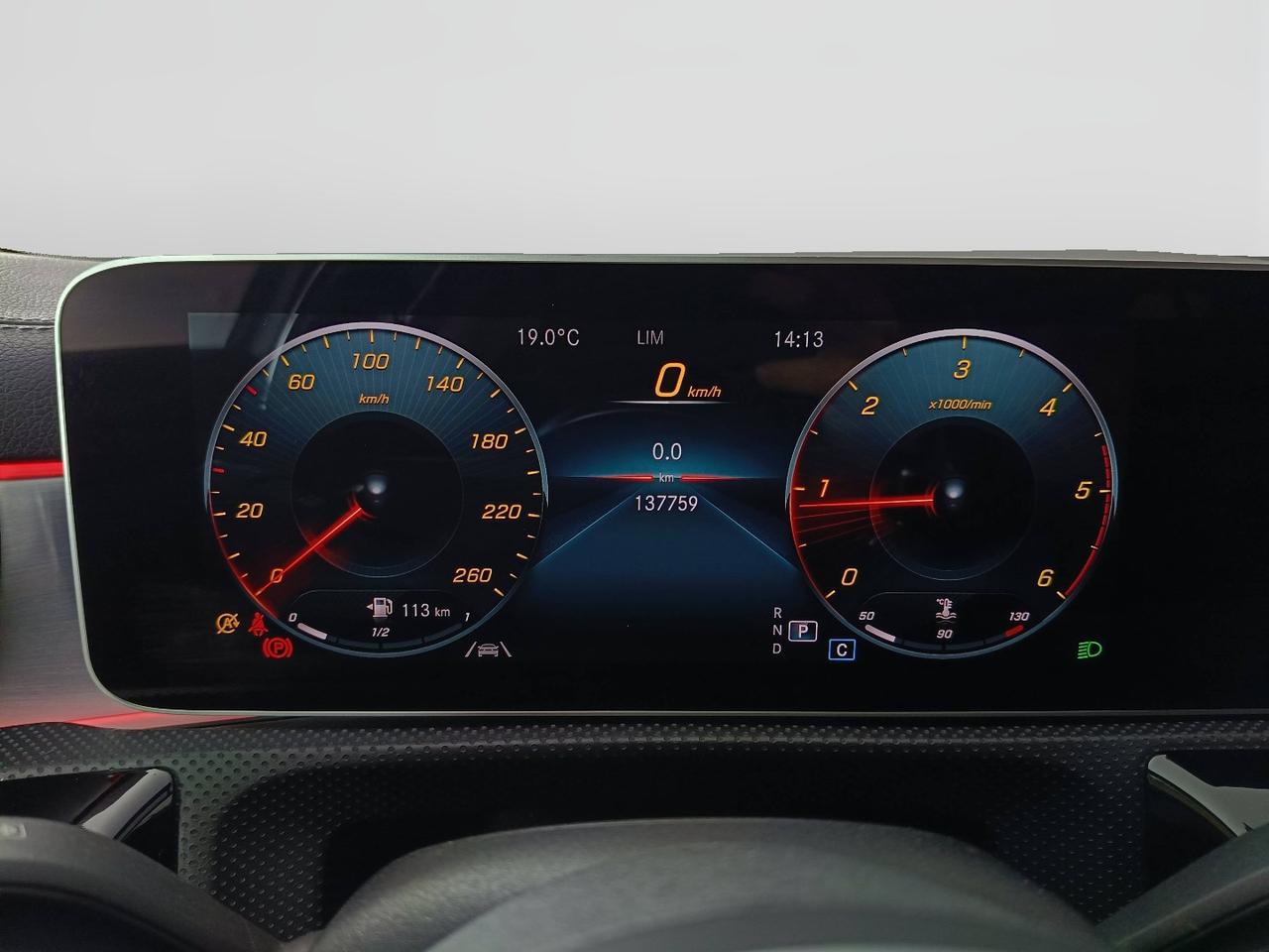 Mercedes-Benz Classe A - W177 2018 - A 180 d Premium auto
