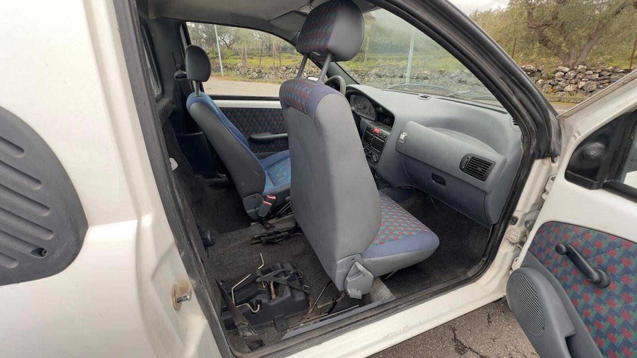 Fiat Strada 1.9 diesel Pick-up