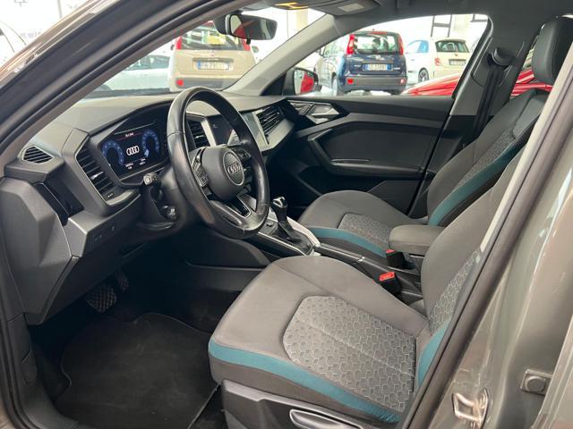 AUDI A1 SPB 35 TFSI S tronic S line edition-CERCHI 18 DARK