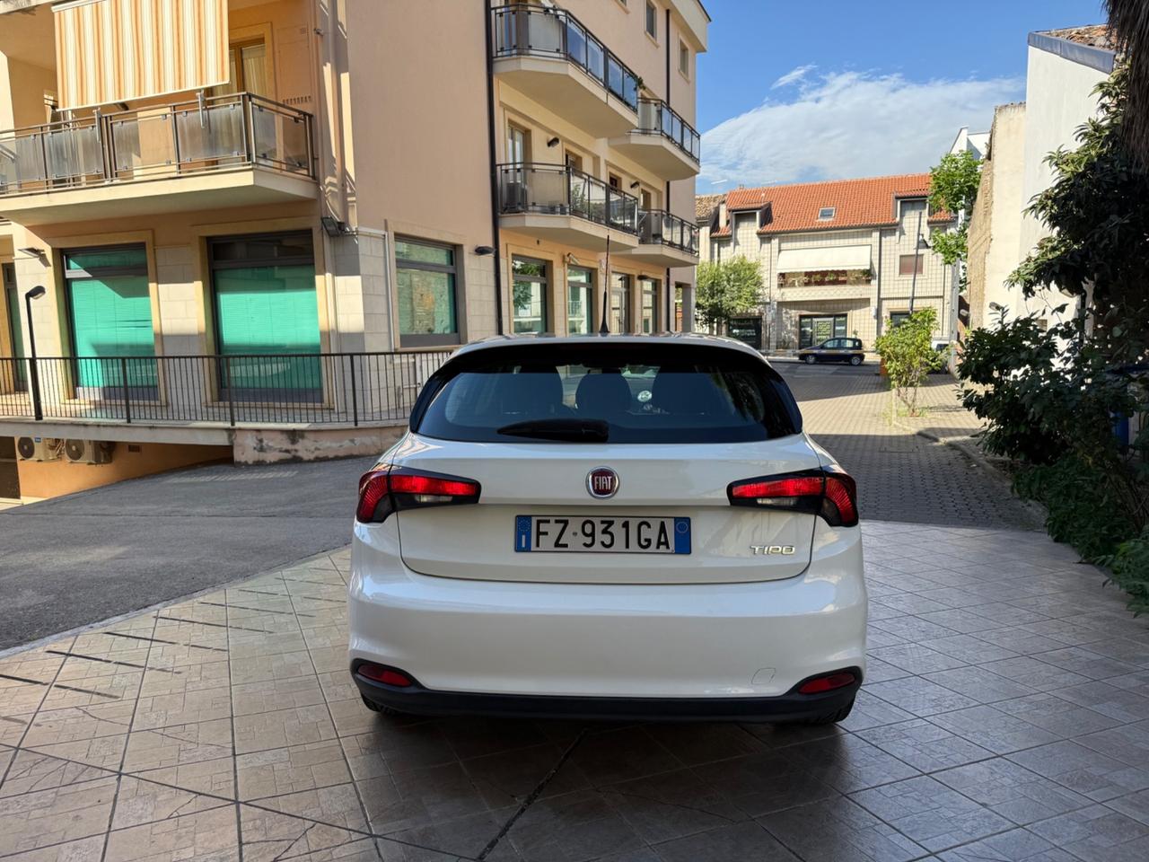 Fiat Tipo 1.6 Mjt S&S 5 porte Easy Business