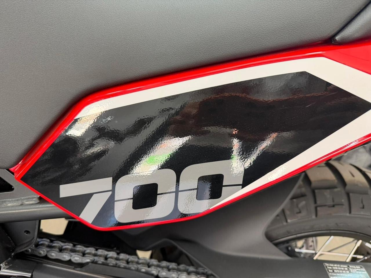 Moto Morini X-Cape 700 TOTAL BLACK DA 70 EURO AL MESE
