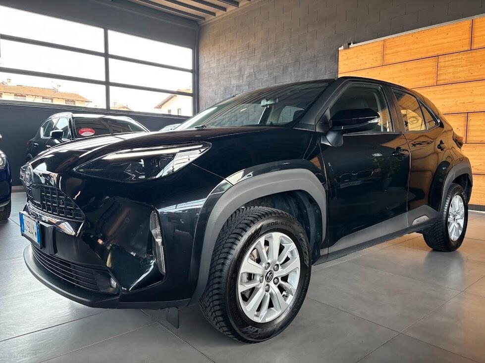 Toyota Yaris Cross 1.5 H 116CV E-CVT BUSINESS
