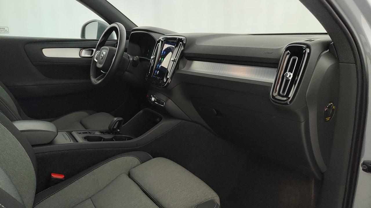 VOLVO XC40 2.0 b3 Core auto