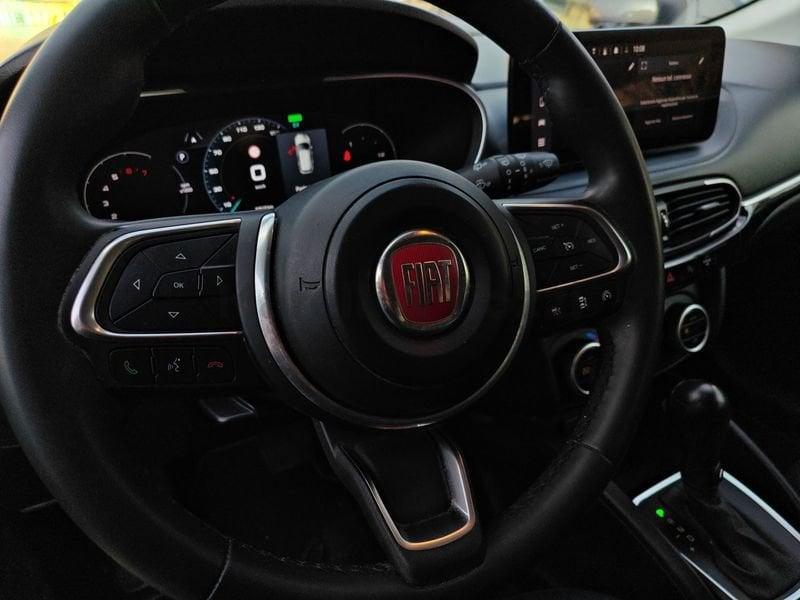 FIAT Tipo Tipo 1.5 Hybrid DCT 5 porte Red