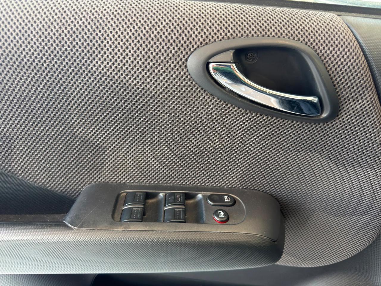 Honda Jazz 1.4 i-DSi 5p. CAMBIO AUTOMATICO* 68.000km*