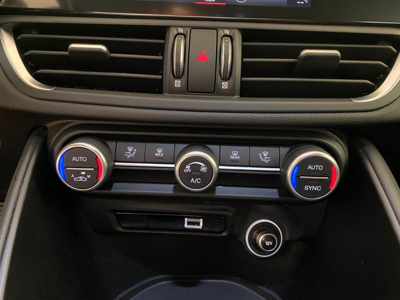 Alfa Romeo Giulia 2.2 Turbodiesel 160 CV AT8 Sprint