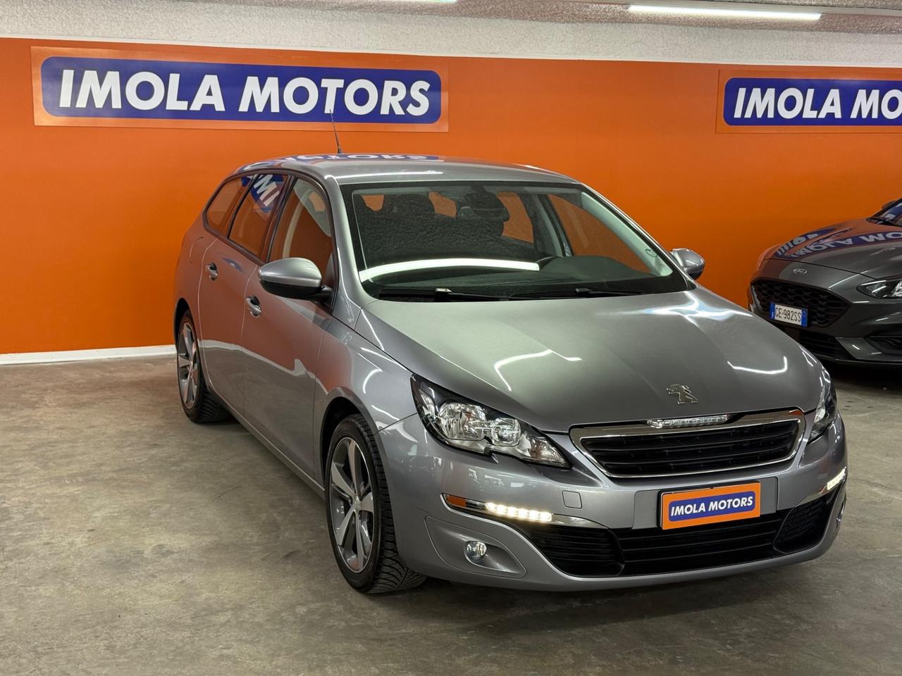 Peugeot 308 PureTech Turbo 130 S&S SW Allure