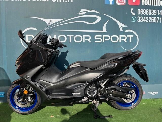 Yamaha TMAX 560 ABS SPORT GARANZIA PERMUTE FINANZIAMENTO