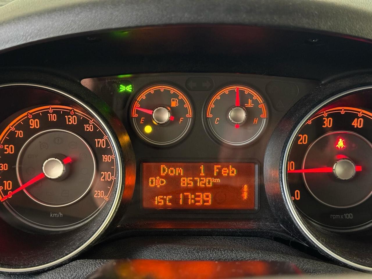 Fiat Punto Evo 5p 1.4 AUTOMATICA 77cv GARANZIA 12 MESI