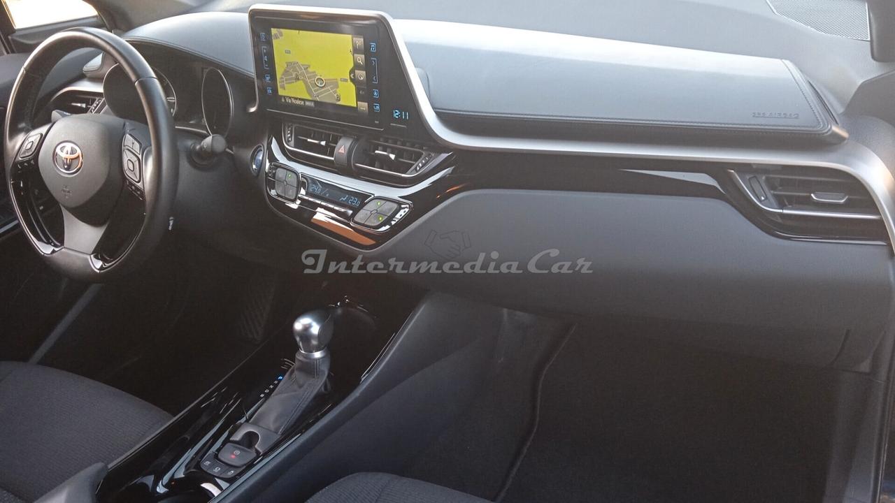 Toyota C-HR 1.8 Hybrid E-CVT Trend