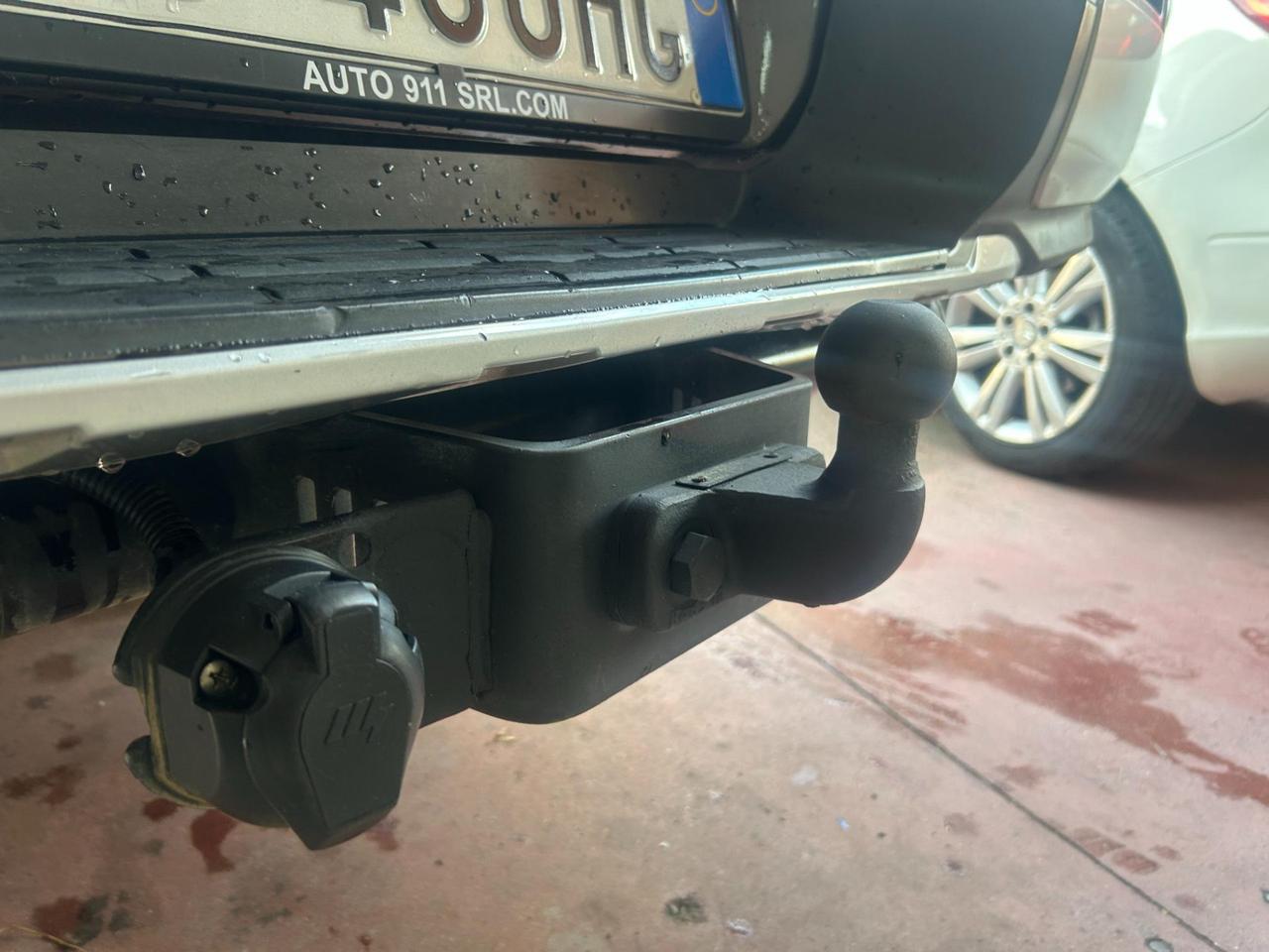 Mitsubishi L200 Double Cab L200 d.cab 2.3d Intense 4wd 150cv