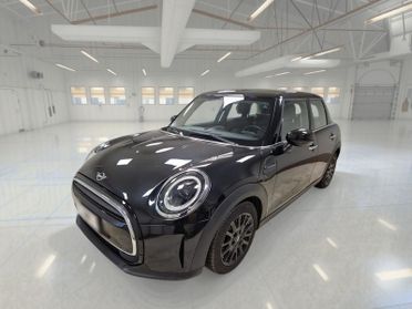 MINI COOPER CLASSIC AUTO 5 PORTE BERLINA
