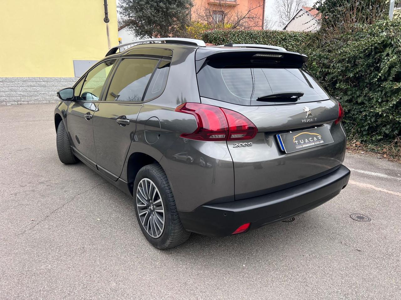 Peugeot 2008 1.2 PureTech 82 #9549