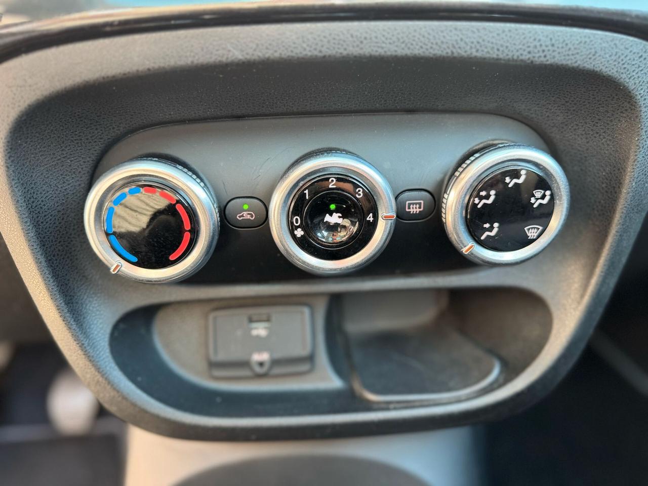 Fiat 500L Living 0.9 TwinAir Turbo Natural Power Lounge