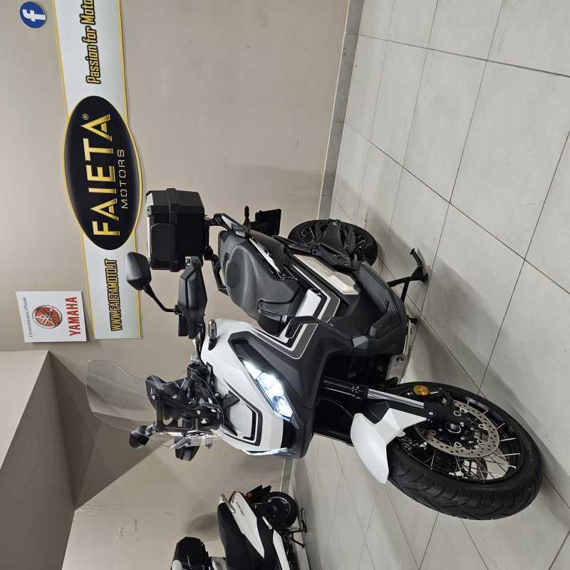 Honda X-ADV 750 - 2020