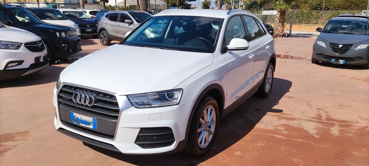 Audi Q3 2.0 TDI 150 CV quattro S tronic Business