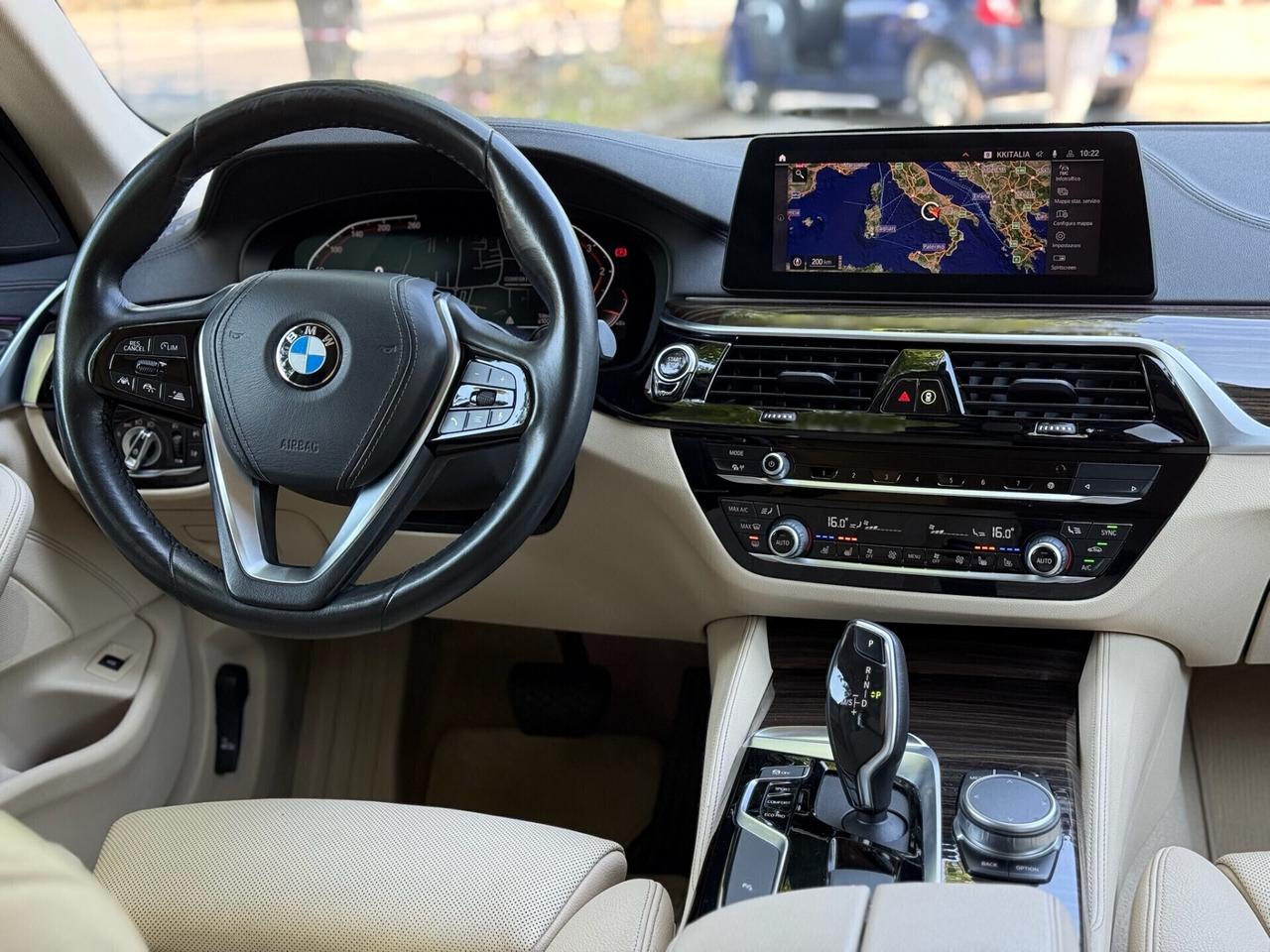 BMW 520d G31 2019 xDrive Touring Luxury
