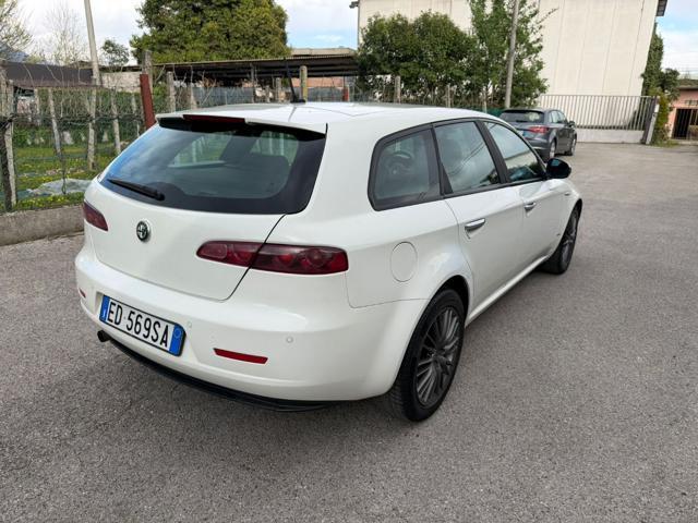 ALFA ROMEO 159 2.0 JTDm Sportwagon