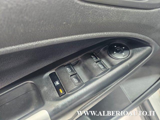 FORD Tourneo Connect 1.6 TDCi 115 CV 7 POSTI IVA COMPESA