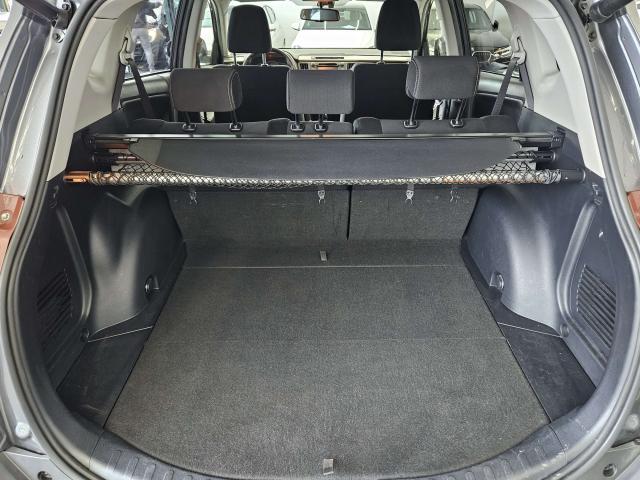 Toyota RAV 4 Rav4 2.0 d-4d Lounge 4wd 124cv mt