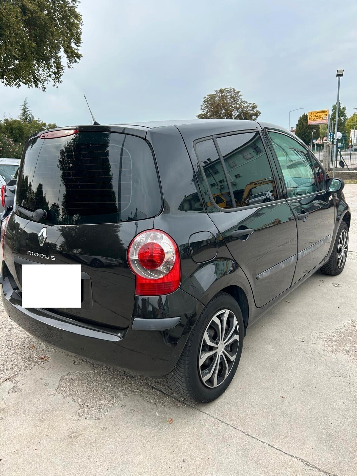 Renault Modus 1.2 16V Dynamique 5 Porte ok neo patentati