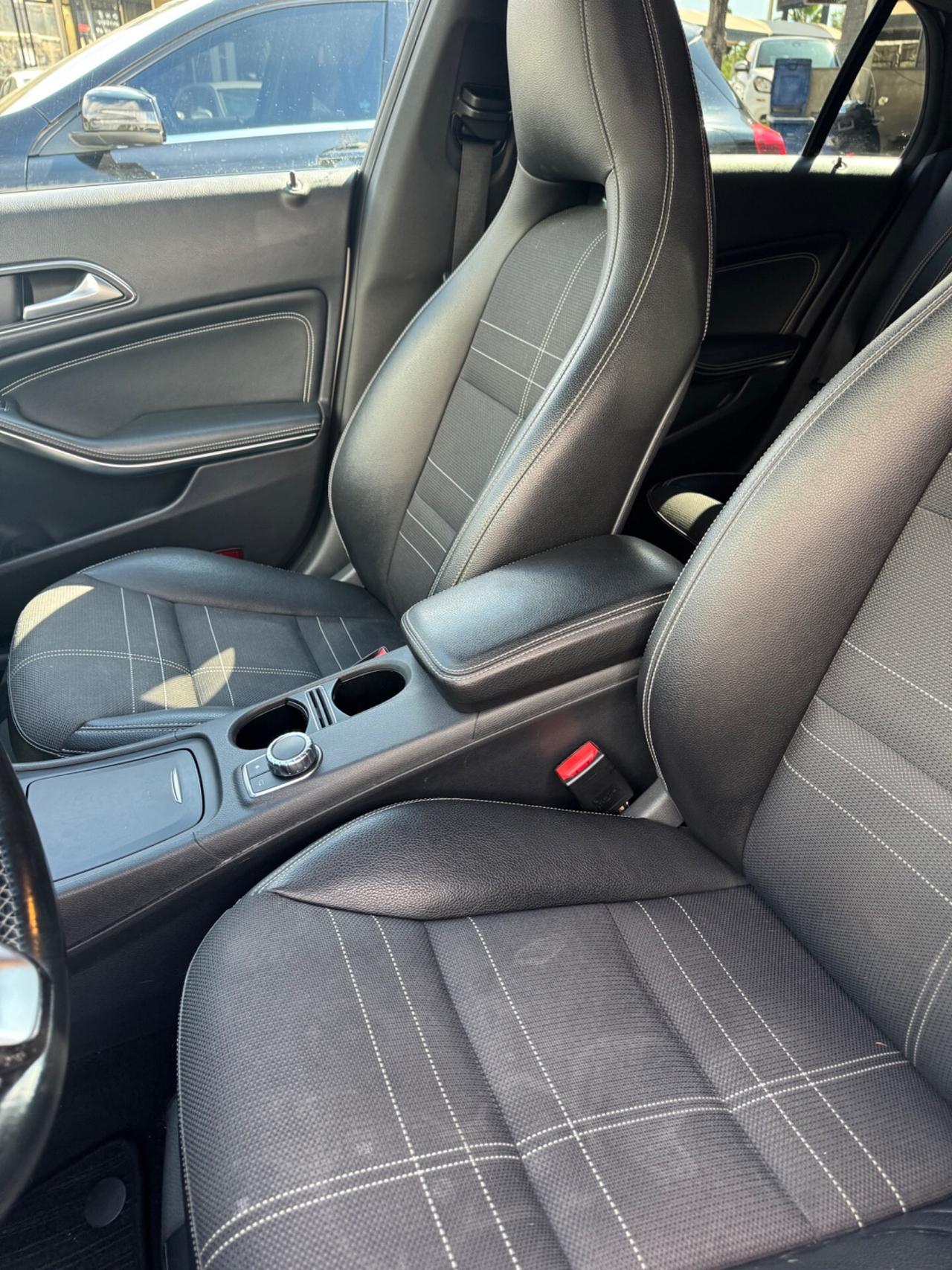 Mercedes-benz CLA 200 d S.W. Automatic Sport