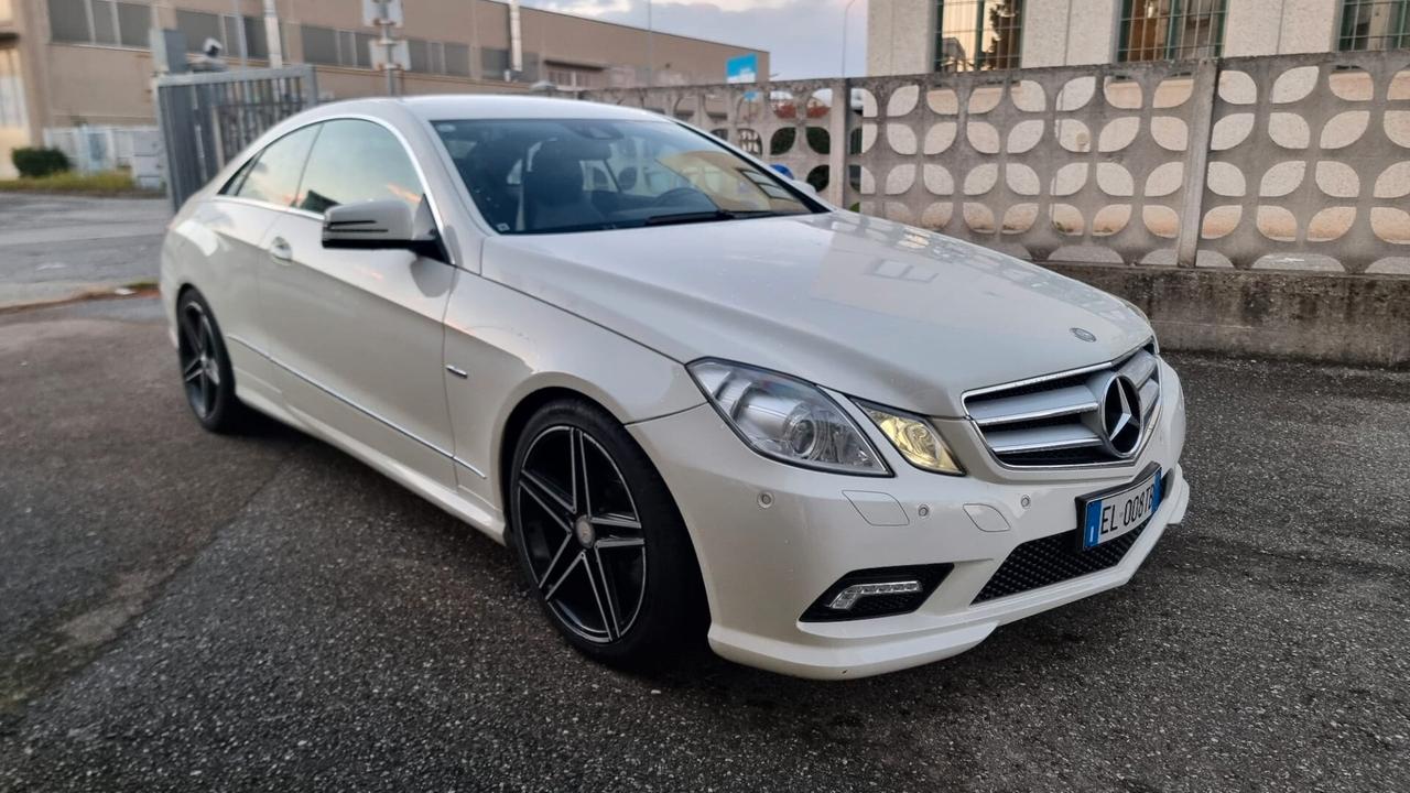 Mercedes-benz E 250 220 CDI BlueEFFICIENCY Avantgarde