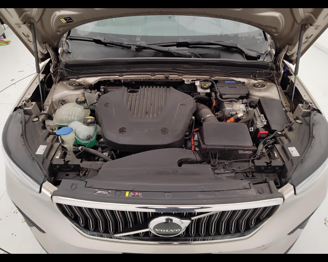 VOLVO XC40 2023 - XC40 1.5 t5 recharge phev Core auto